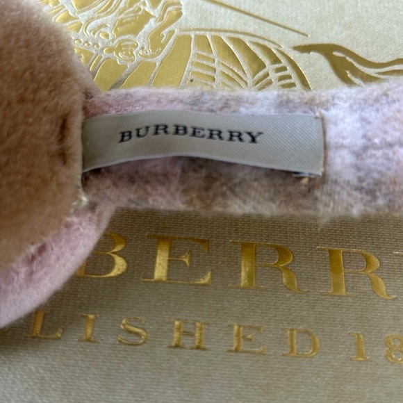 Burberry Cashmere Earmuffs - Picture 4 of 4